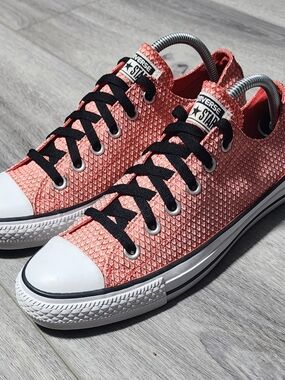 Converse Chuck Taylor All Star Low Top Orange Ox Sneakers Womens Size 9